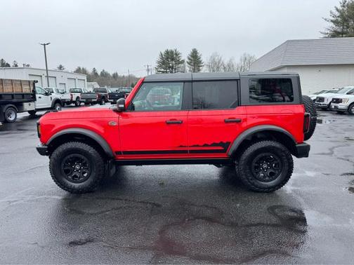 2023 Ford Bronco WILDTRAK