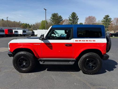 OXFORD WHITE 2025 Ford Bronco STROPPE EDITION