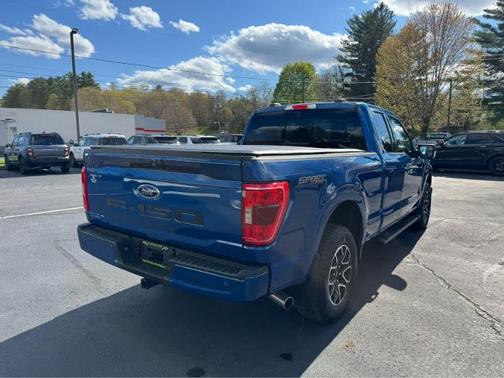 ATLAS BLUE METALLIC 2022 Ford F-150 XLT