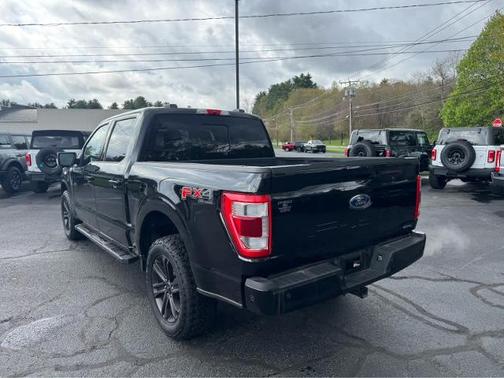 AGATE BLACK METALLIC 2022 Ford F-150 LARIAT