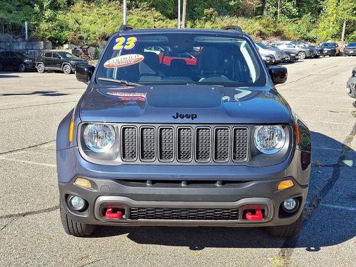 2023 Jeep Renegade Trailhawk