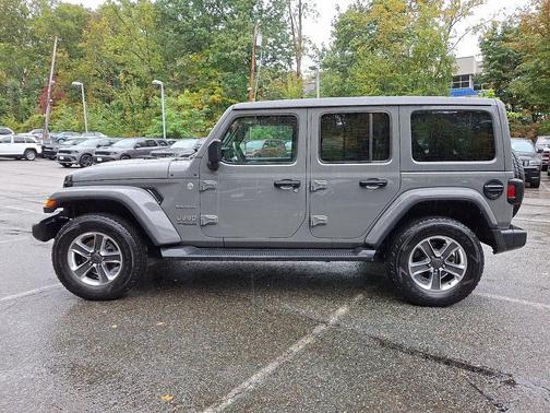 2022 Jeep Wrangler Unlimited Sahara