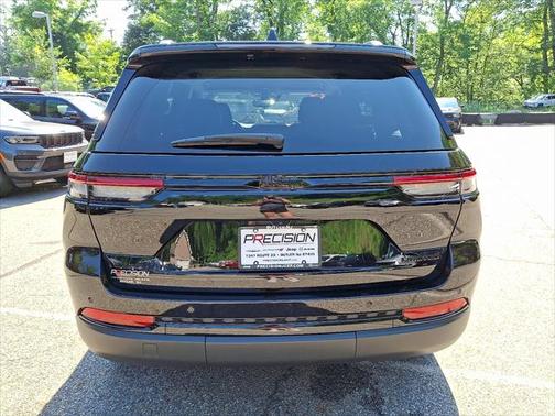 2023 Jeep Grand Cherokee Limited X