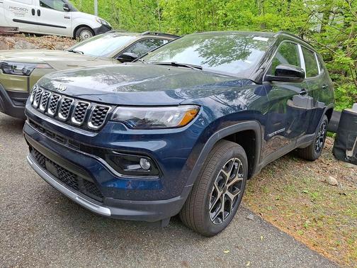 Fathom Blue Pearl Coat 2026 Jeep Compass Limited