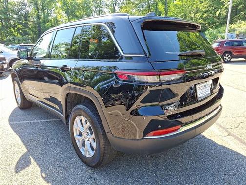 2023 Jeep Grand Cherokee Limited X