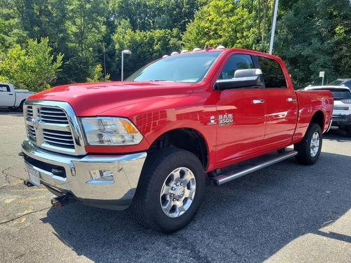 2018 RAM 3500 Big Horn Crew Cab 4x4 6'4' Box