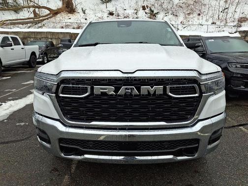 Bright White Clearcoat 2026 RAM 1500 Big Horn/Lone Star