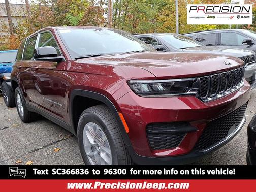 2025 Jeep Grand Cherokee Laredo