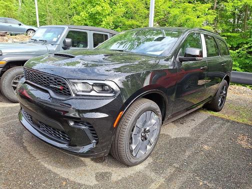 DB Black Clearcoat 2026 Dodge Durango GT Plus