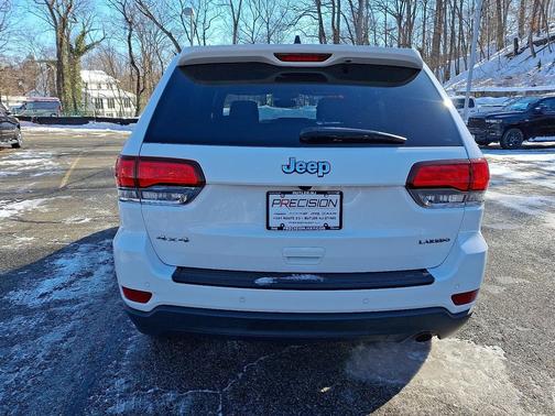 2020 Jeep Grand Cherokee Laredo