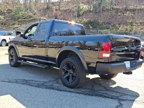 2022 RAM 1500 Classic Warlock Quad Cab 4x4 6'4' Box