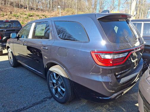 Night Moves 2026 Dodge Durango GT HEMI V8 AWD