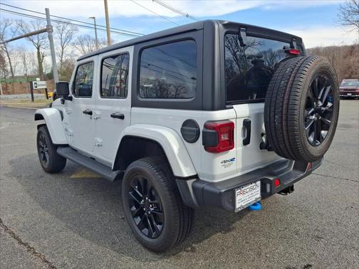 2022 Jeep Wrangler Unlimited 4xe Sahara