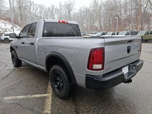 2022 RAM 1500 Classic Warlock Quad Cab 4x4 6'4' Box