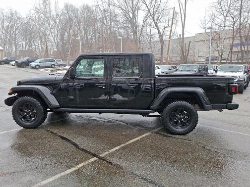 2022 Jeep Gladiator Willys 4x4
