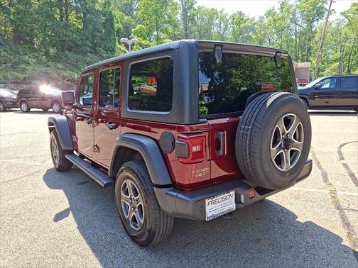 2021 Jeep Wrangler Unlimited Sport
