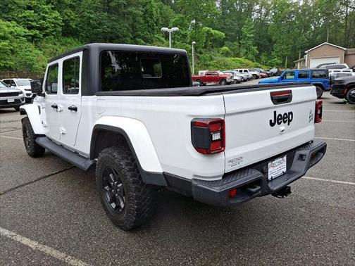 2021 Jeep Gladiator Willys 4x4