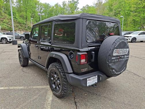 Black Clearcoat 2023 Jeep Wrangler Willys