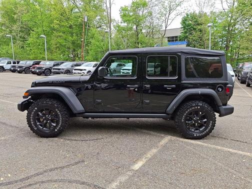 Black Clearcoat 2023 Jeep Wrangler Willys