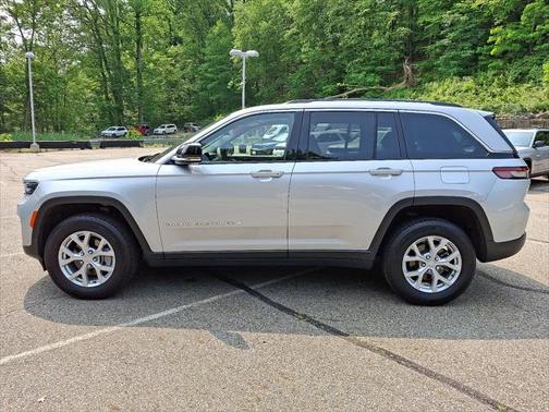 2023 Jeep Grand Cherokee Limited X