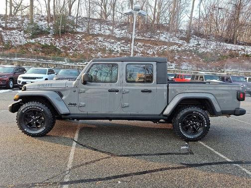 2023 Jeep Gladiator Willys 4x4
