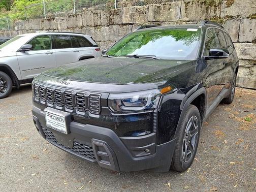 Diamond Black Crystal Pearlcoat 2026 Jeep Cherokee Limited