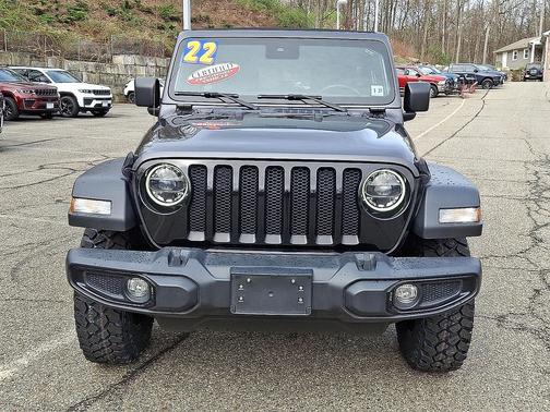 Granite Crystal Metallic Clearcoat 2022 Jeep Wrangler Willys