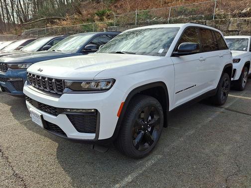 Bright White Clearcoat 2026 Jeep Grand Cherokee Limited