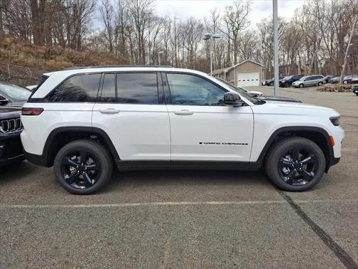 2025 Jeep Grand Cherokee Limited X