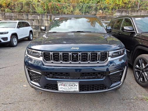 Fathom Blue Pearlcoat 2027 Jeep Grand Cherokee Summit