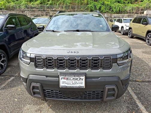 Sting-Gray Clearcoat 2026 Jeep Cherokee Limited