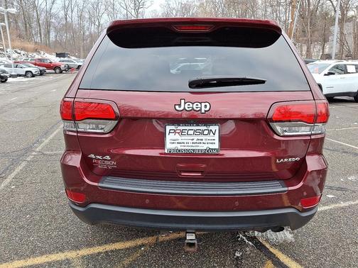 2020 Jeep Grand Cherokee Laredo