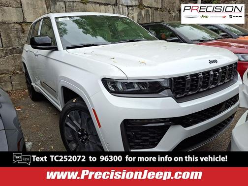 Bright White Clearcoat 2026 Jeep Grand Cherokee Limited