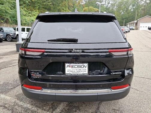 2023 Jeep Grand Cherokee Laredo