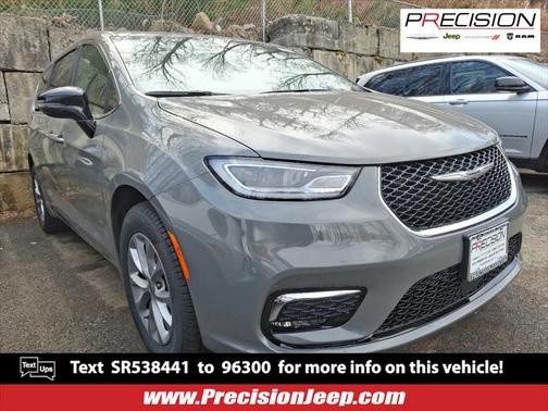 2025 Chrysler Pacifica L