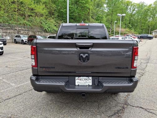 Granite Crystal Metallic Clearcoat 2022 RAM 1500 Big Horn/Lone Star