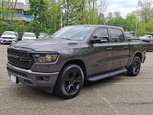 Granite Crystal Metallic Clearcoat 2022 RAM 1500 Big Horn/Lone Star