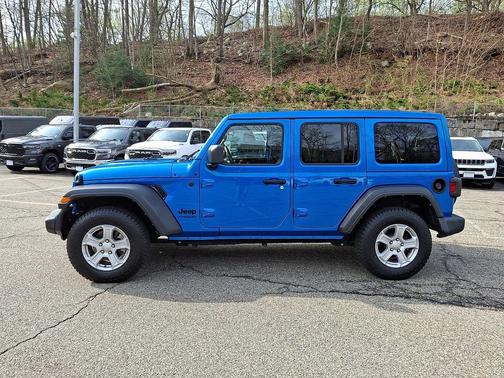 Hydro Blue Pearlcoat 2022 Jeep Wrangler Unlimited Sport