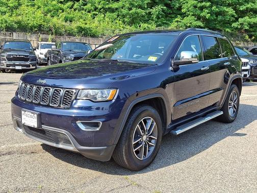 True Blue Pearlcoat 2017 Jeep Grand Cherokee Limited