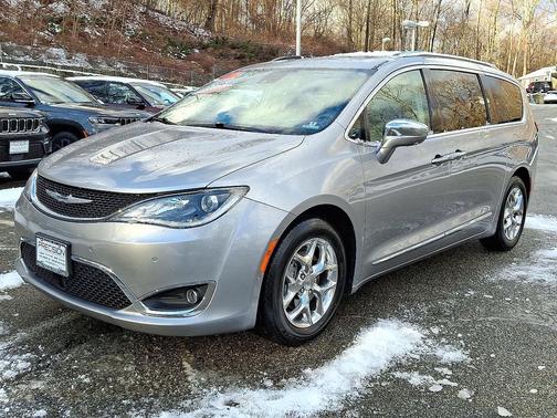 2019 Chrysler Pacifica Limited