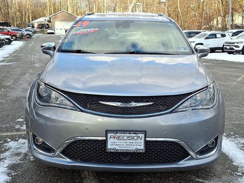 2019 Chrysler Pacifica Limited