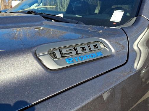 Granite Crystal Metallic Clearcoat 2026 RAM 1500 Warlock Crew Cab 4x4 5'7' Box