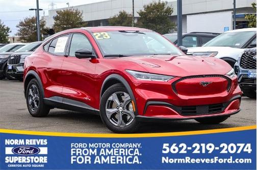 2023 Ford Mustang Mach-E SELECT