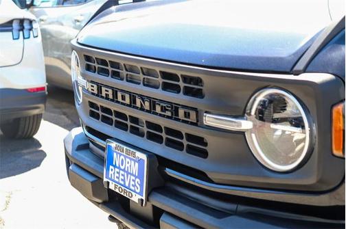 2022 Ford Bronco BASE