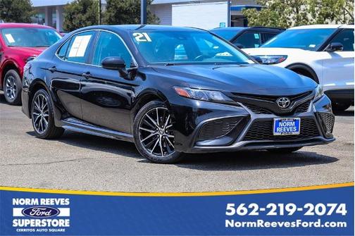 2021 Toyota Camry SE