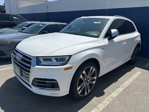 2018 Audi SQ5 3.0T QUATTRO PREMIUM PLUS