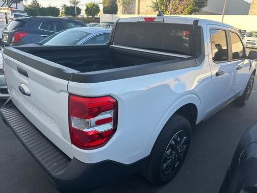 2024 Ford Maverick XL