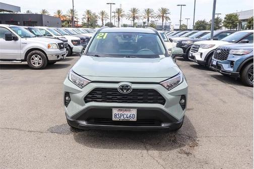 2021 Toyota RAV4 XLE