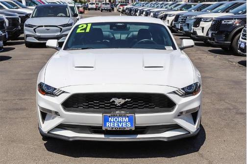 2021 Ford Mustang ECOBOOST PREMIUM