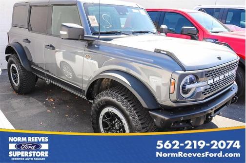 2023 Ford Bronco WILDTRAK
